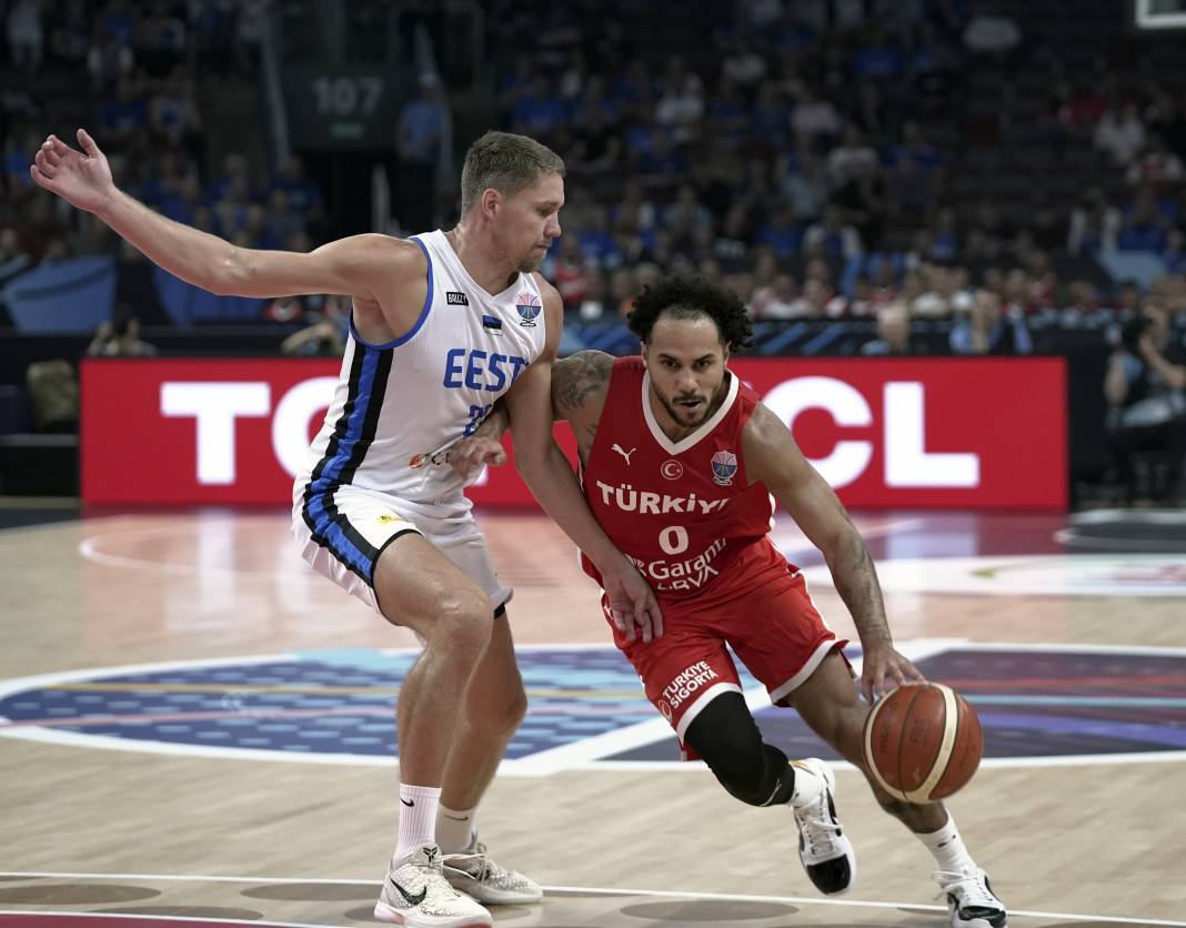 12 DEV ADAM ÇEYREK FİNAL MAÇI! Türkiye-Polonya basketbol maçı hangi kanalda ve saat kaçta? 4